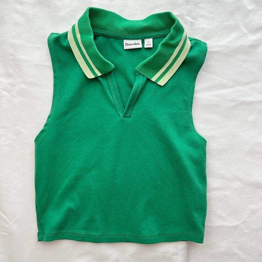 Aritzia‎ Sunday Best Sleeveless Polo